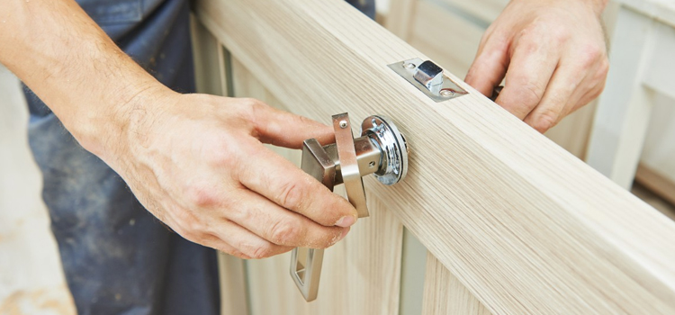 interior door repair Aptos