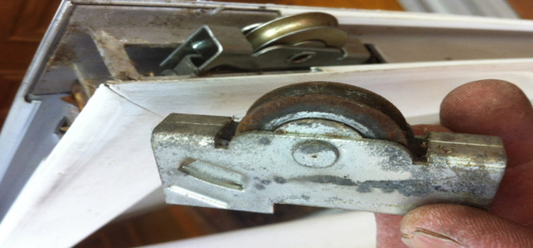 screen door roller repair in Aptos